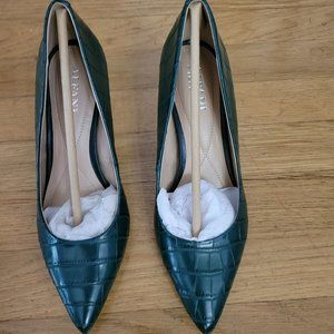 Alfani Jeules Jade Croc heels, size 6 NEW Never worn